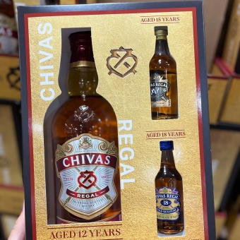 Set rượu Chivas 12 của Costco  Set gồm 1 chai 750ml + 2 chai mini Chivas 15 và Chivas 18 50ml