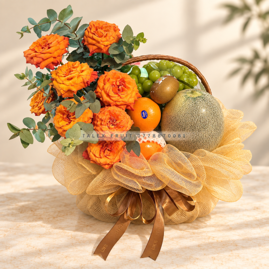 GIỎ QUÀ TRÁI CÂY TONE VÀNG NÂU mix Hoa 