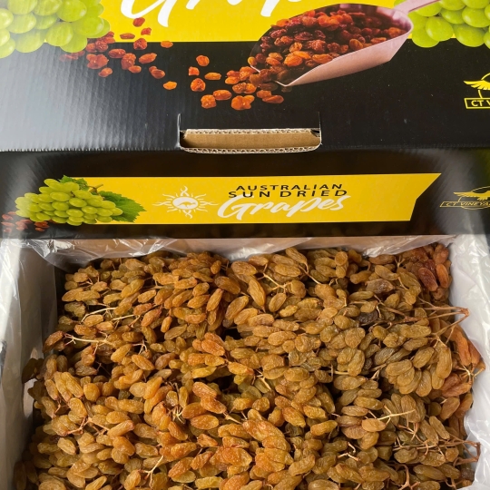 Nho khô nguyên cành Thomson Úc 